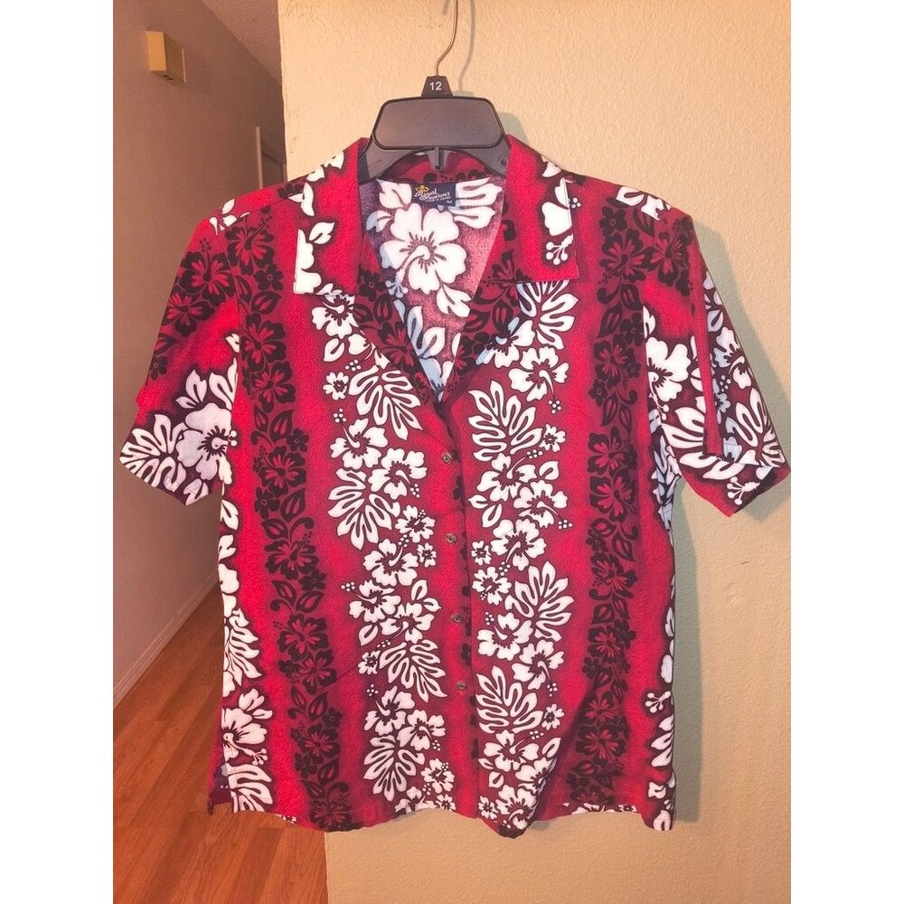 Royal Creations Hawaiian Shirt Mens Medium Red Floral Hibiscus Cotton Aloha